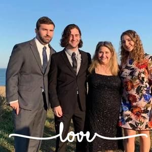 Meet your Posher, Leslie